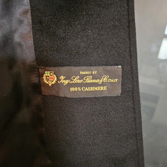 100 cashmere beaver collar Ing loro Piana C .Italy - Picture 2 of 3